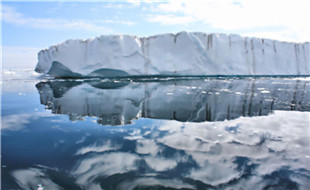 1280px-East_Greenland_Ice_Sheets_(5563148850)