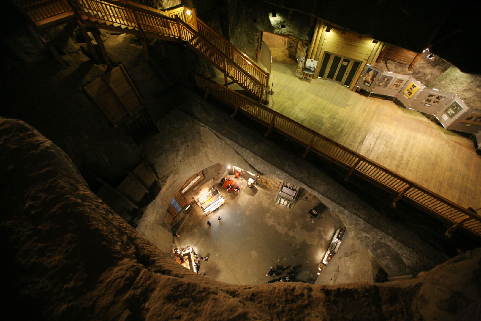 Wieliczka Salt Mine 1