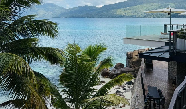 Day 17 马埃岛 Day 17 马埃岛