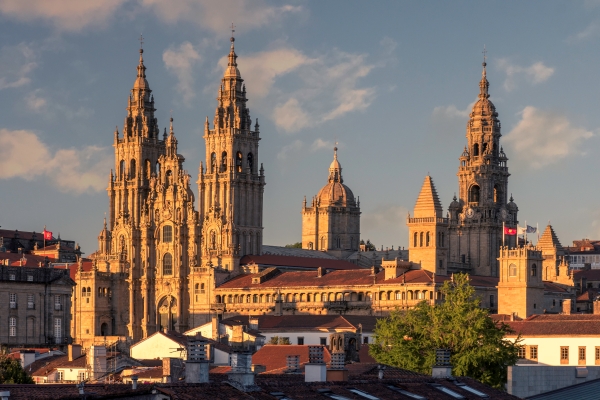 Santiago_Compostela_Cathedral_2023_-_View_from_Alameda_Park_副本 Santiago_Compostela_Cathedral_2023_-_View_from_Alameda_Park_副本