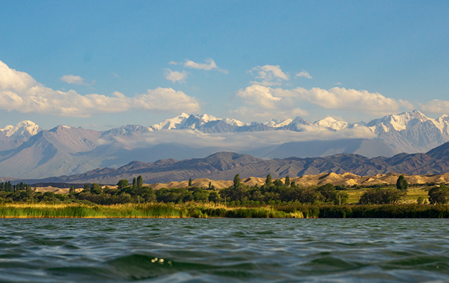 Issyk-Kul Issyk-Kul