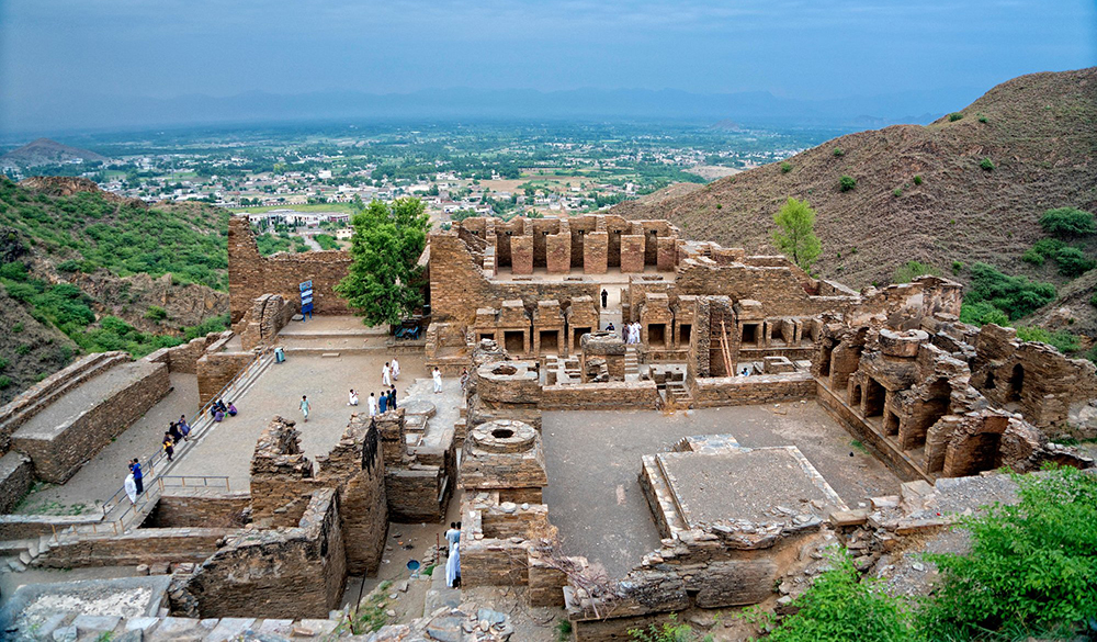 塔克特依巴依佛教寺院遗址 塔克特依巴依佛教寺院遗址