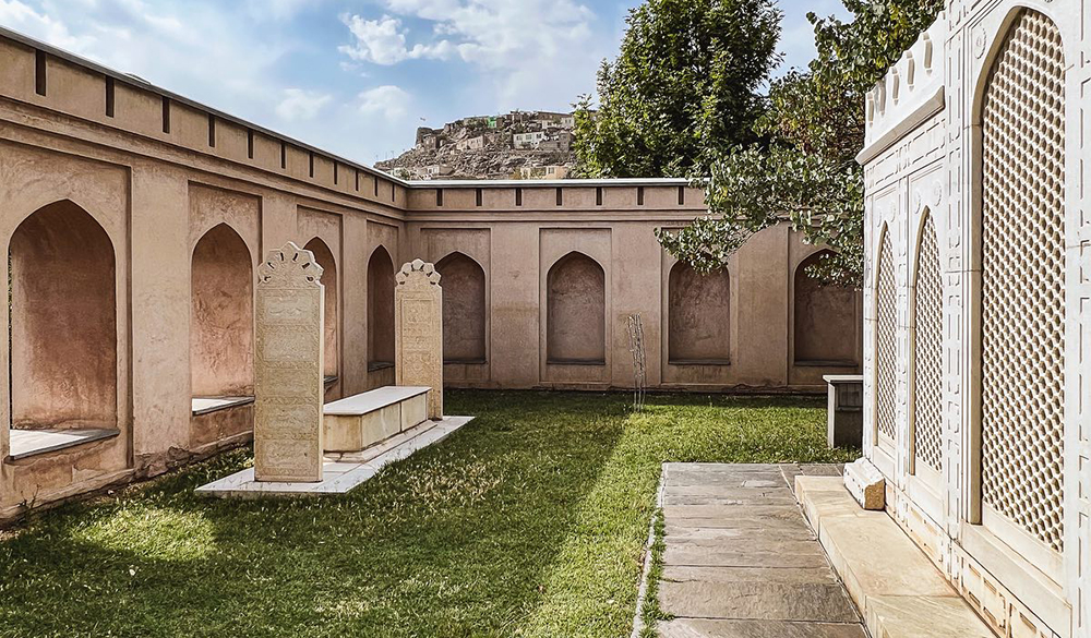 巴布尔花园 (3) 巴布尔花园 (3)